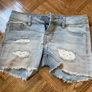 Cat & Jack jeans shorts for girls size M (7/8)